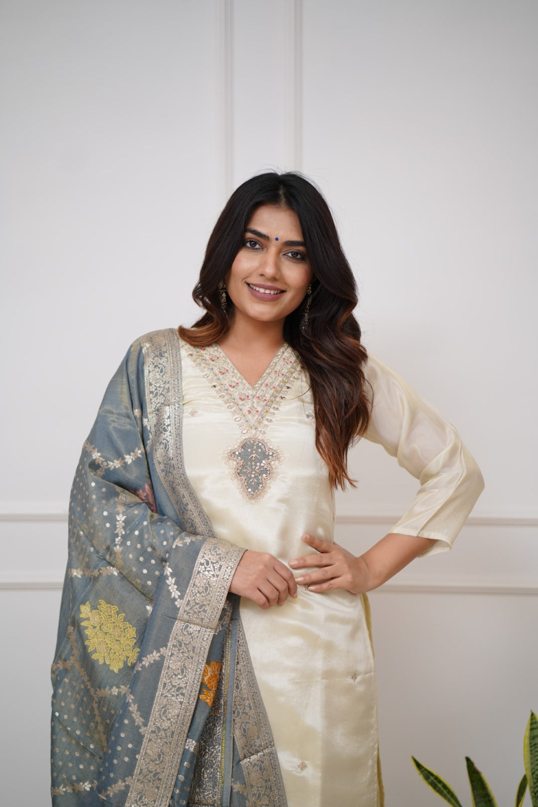 WOMEN HANDLOOM KURTA SET