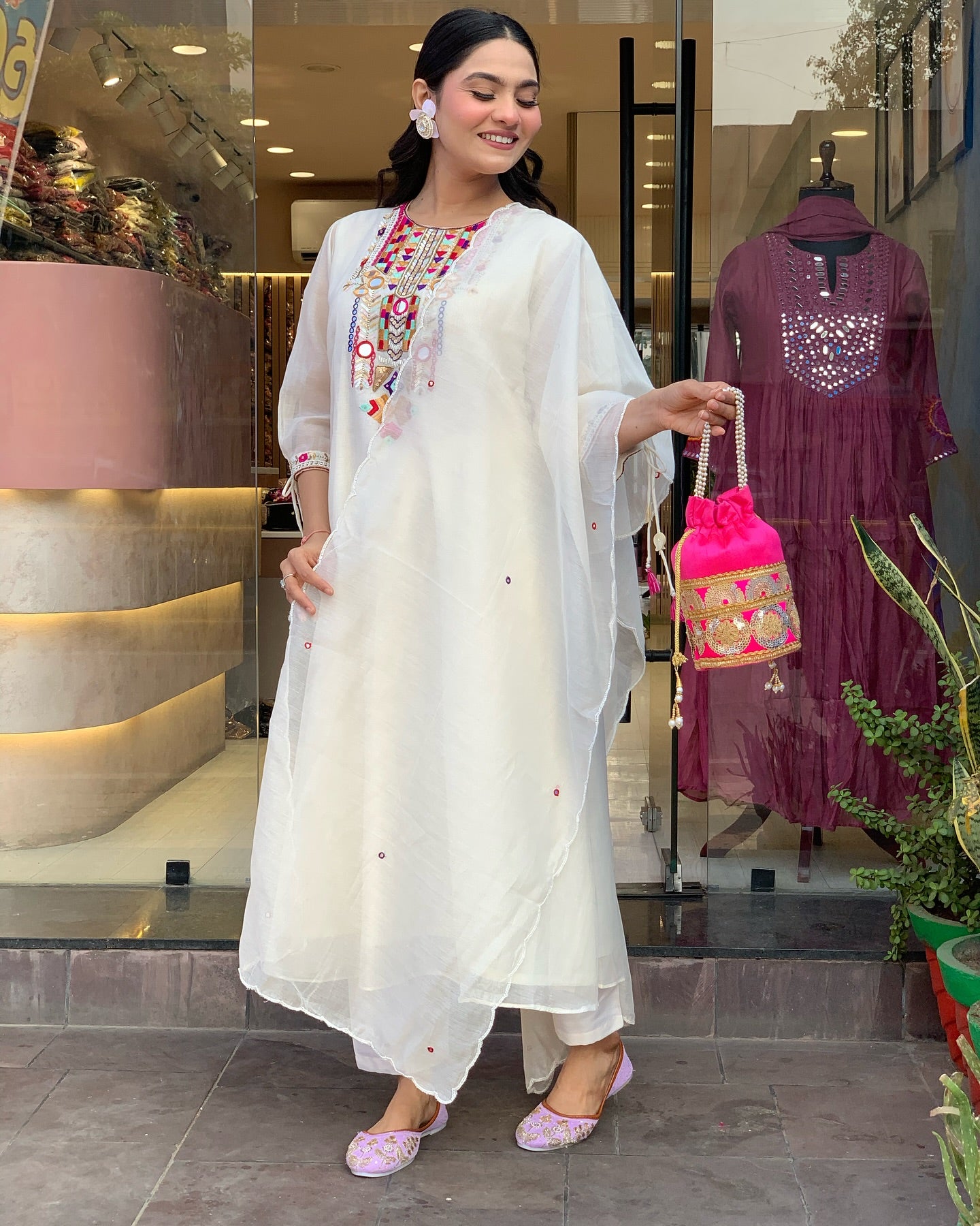 WOMEN ETHNIC KURTA SET