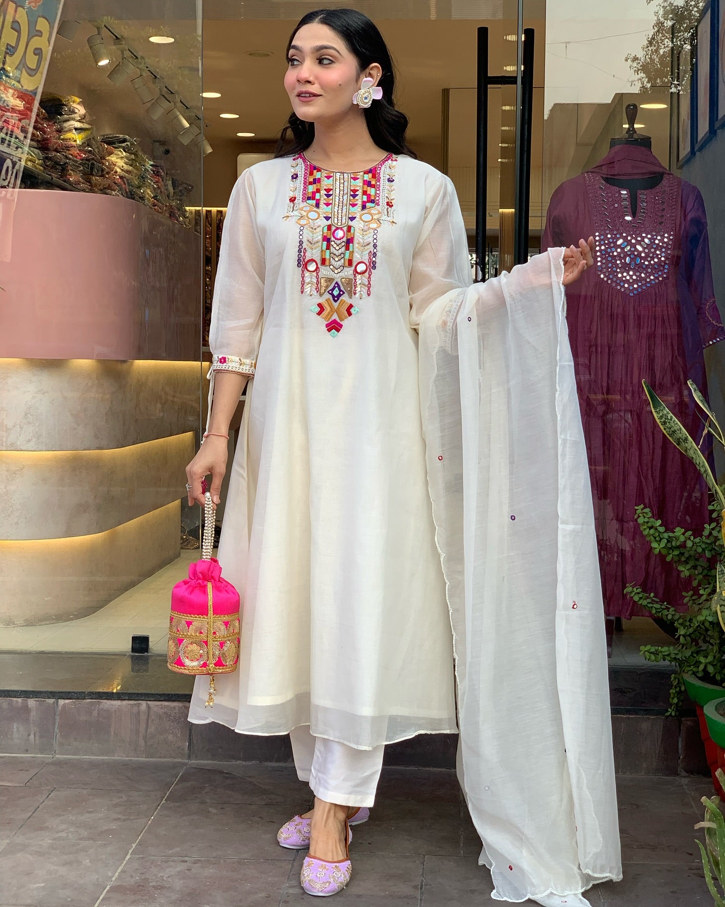 WOMEN ETHNIC KURTA SET