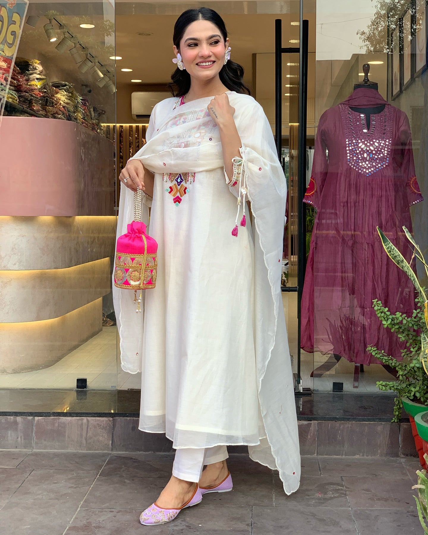 WOMEN ETHNIC KURTA SET