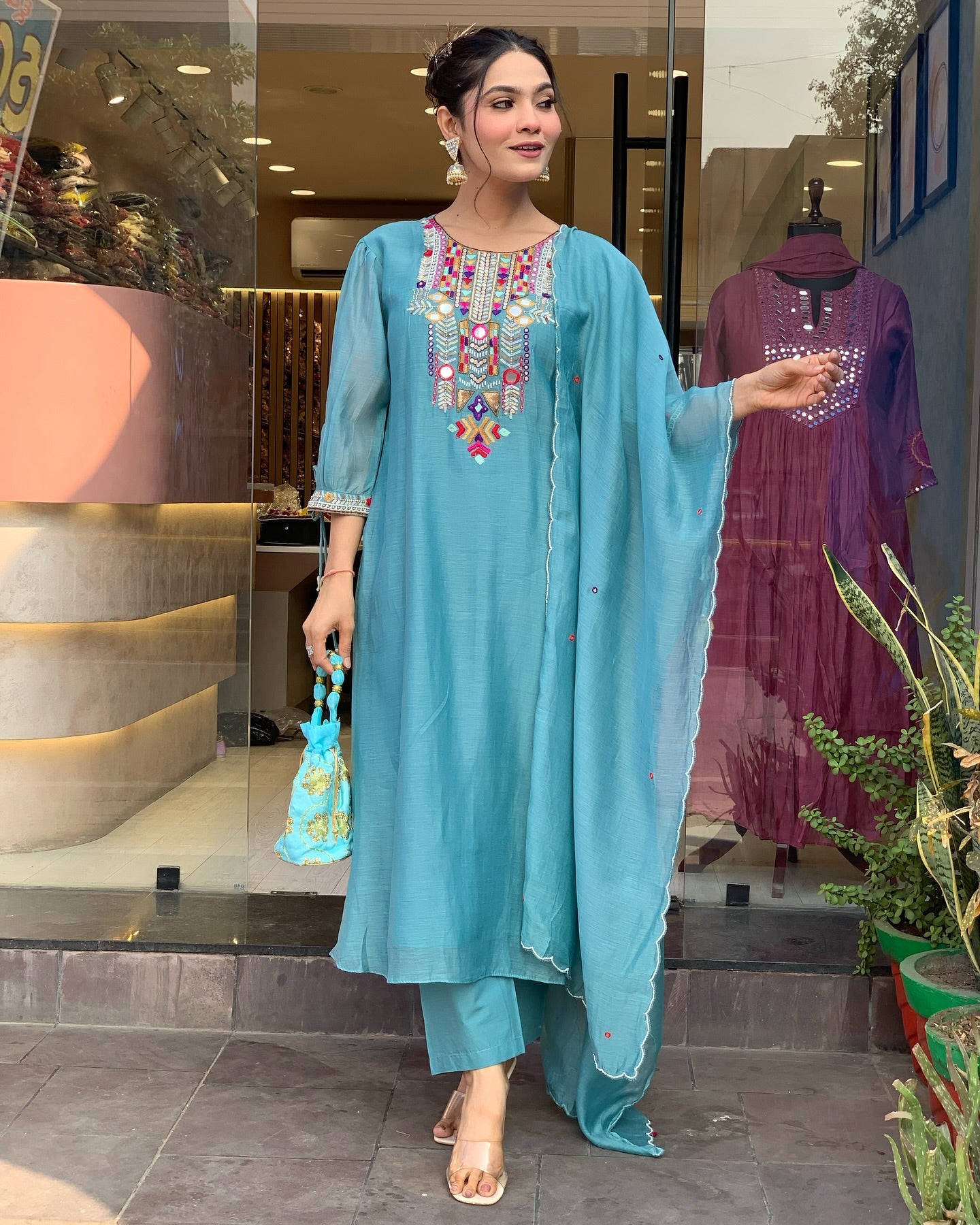 WOMEN ETHNIC STYLE KURTA SET