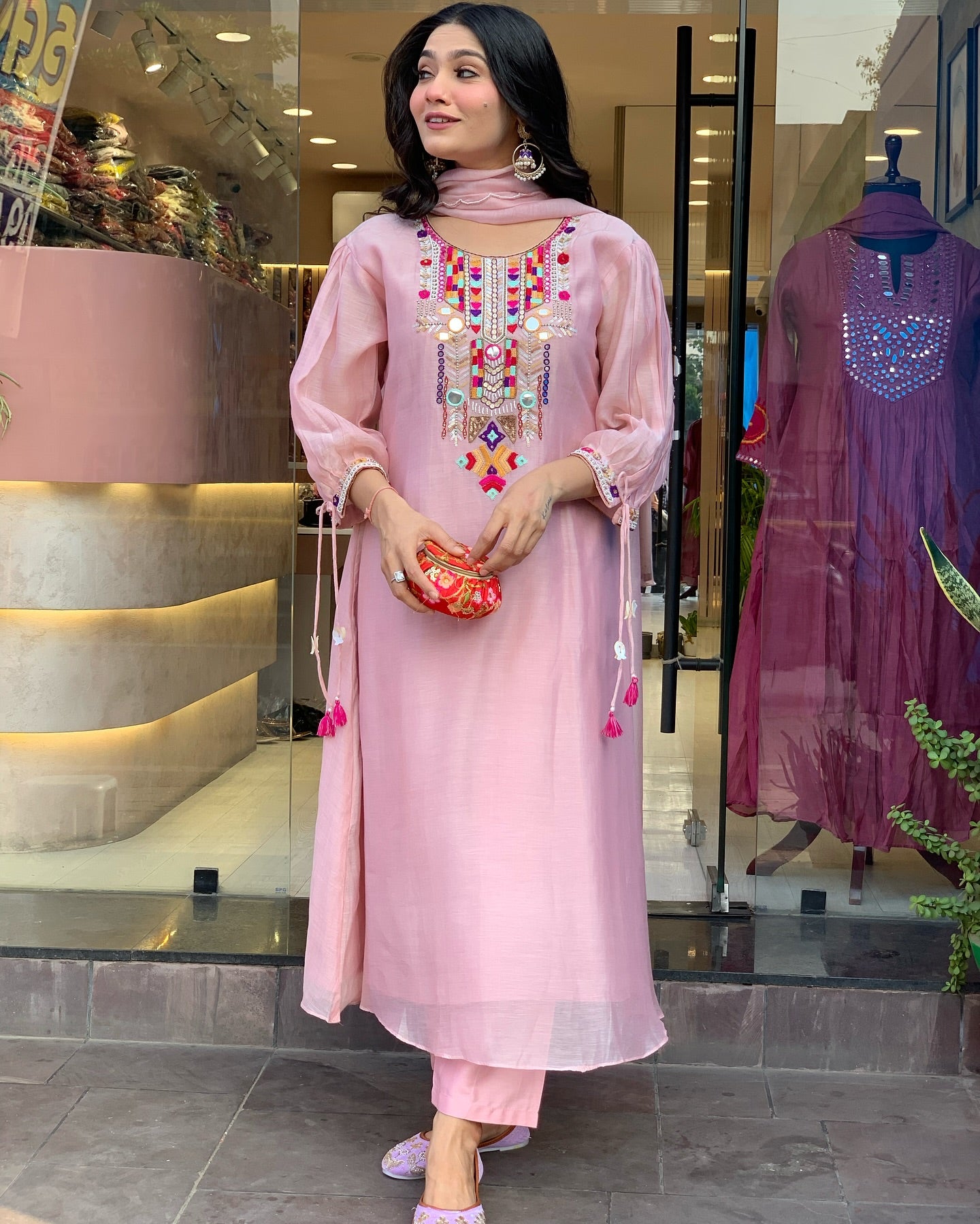 WOMEN ETHNIC MIRROR WORK KURTA SET