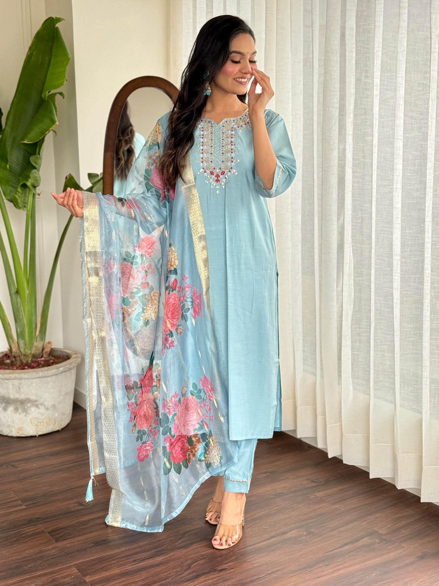 WOMEN LEHERIYA KURTA SET