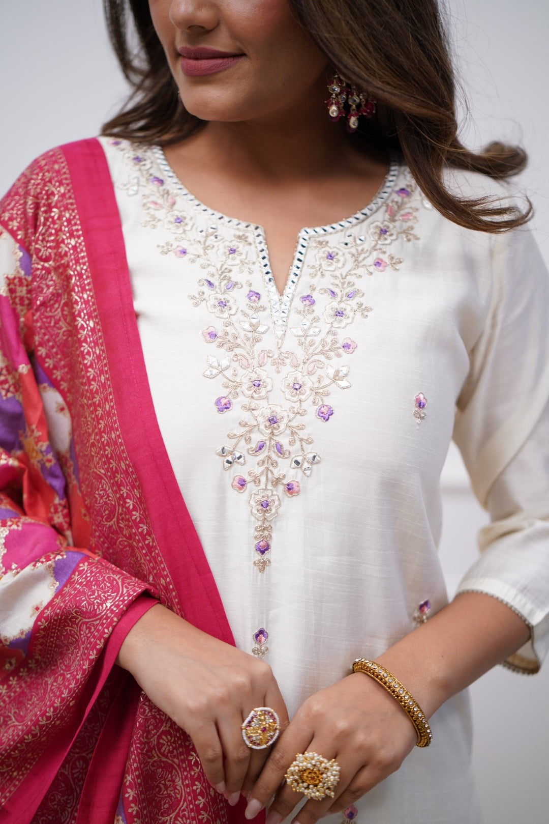 WOMEN ASYMMETRIC KURTA SET