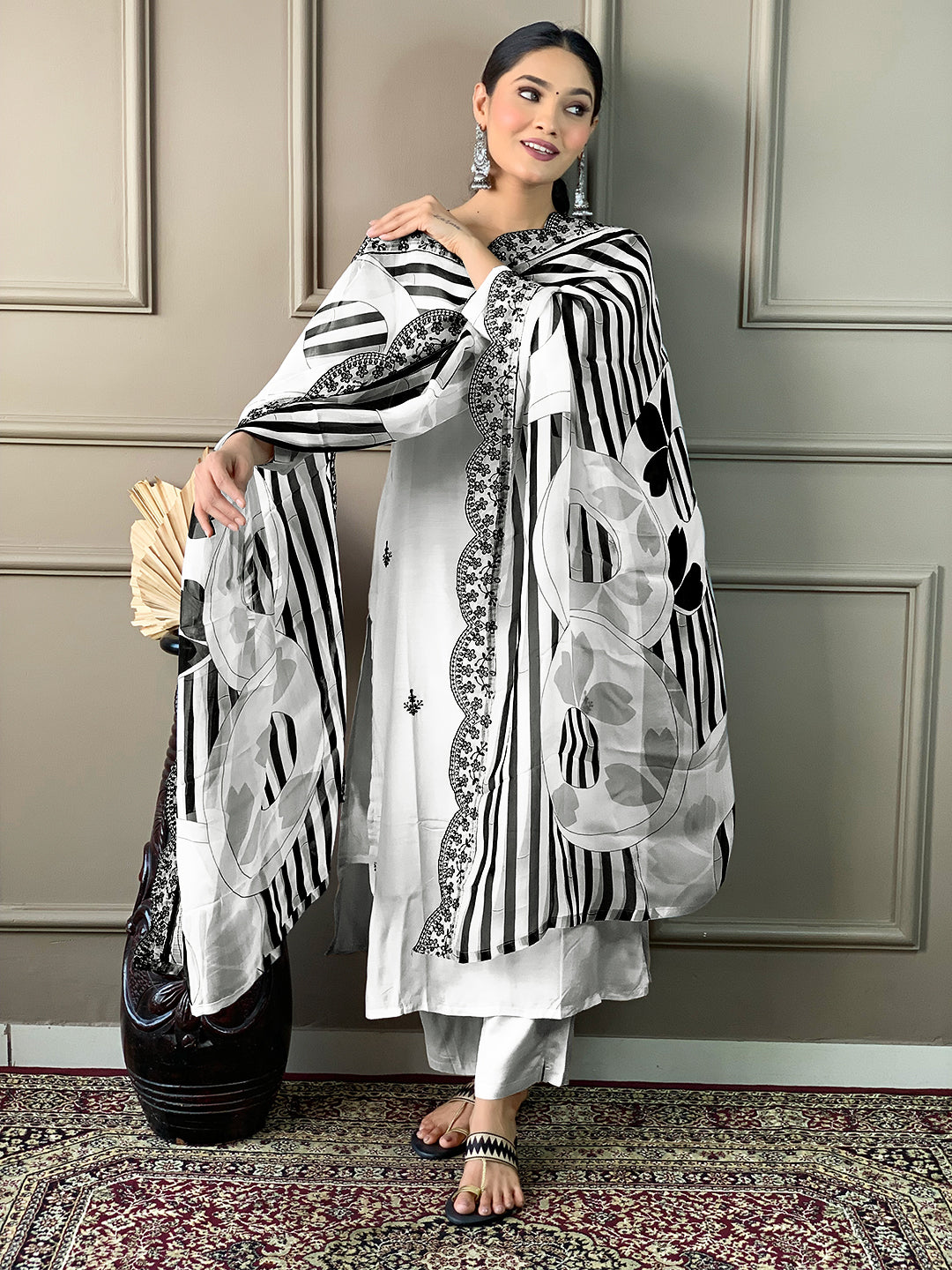 WOMEN CHANDERI KURTA SET