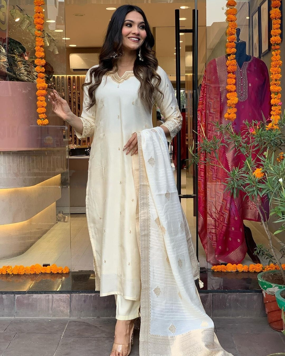 WOMEN STRAIGHT KURTA SET