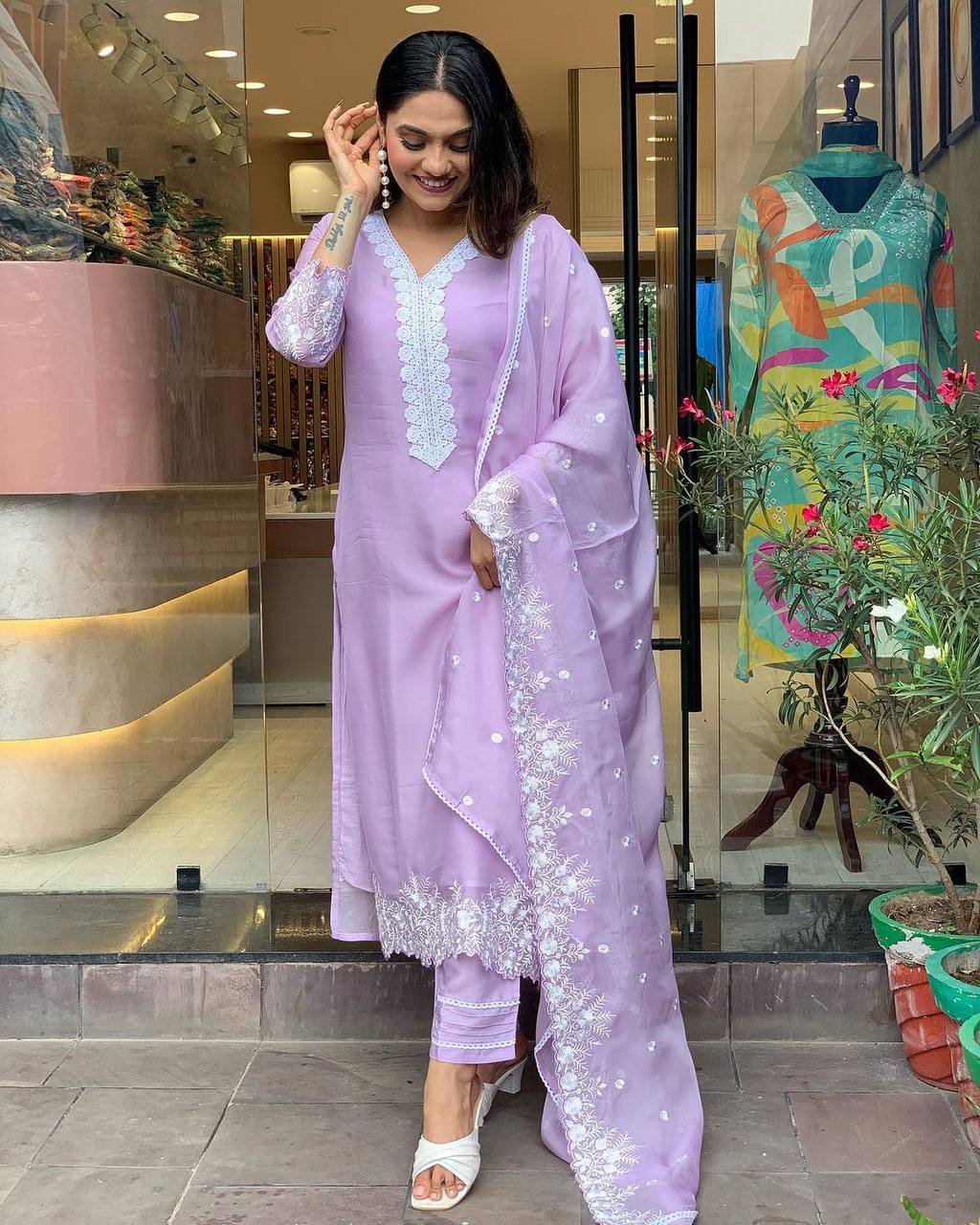 WOMEN LAYERED KURTA SET
