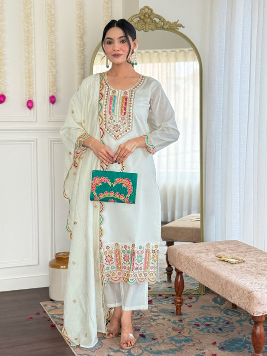 WOMEN EMBROIDERED STRAIGHT KURTA SET